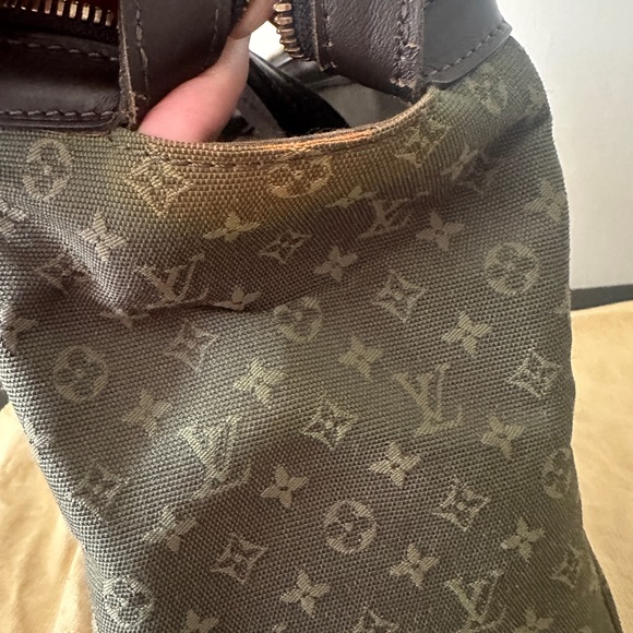 Vintage Josephine Handbag Mini Lin PM and Sarah Mini Mongram wallet set. - Picture 6 of 16